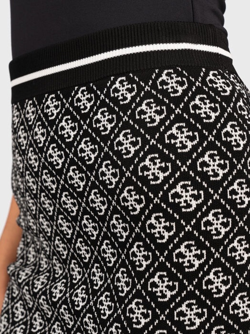 Guess Jacquard Knit Pencil Skirt M